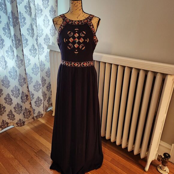 Cupcakes & Cashmere Kerrine Unique Colorful Navy Embroidered Maxi Dress Size 8 - Picture 2 of 14